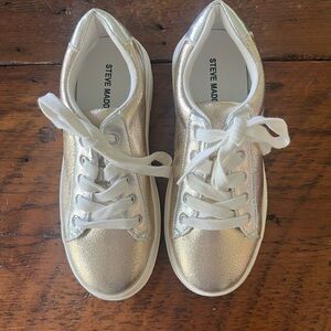 Steve Madden Girls Tennis Shoes